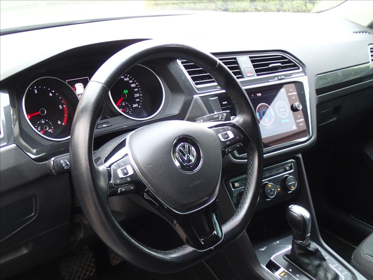 Volkswagen Tiguan SUV / Terénní 2,0 l 110 kw