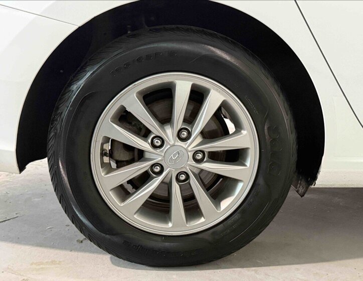 Hyundai i30 Kombi 998,0 88 kw