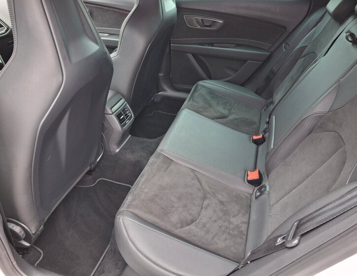 Seat Leon Kombi 2,0 l 221 kw