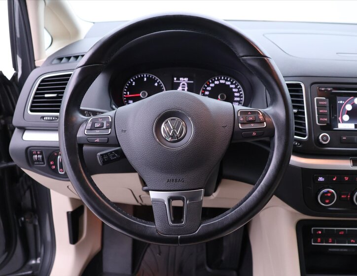 Volkswagen Sharan 18