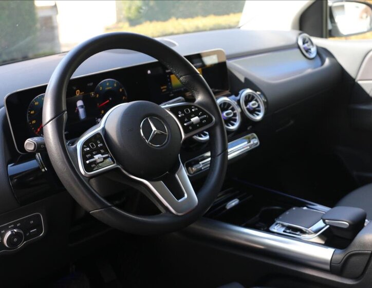 Mercedes-Benz Třídy B Kombi 1,3 l 100 kw