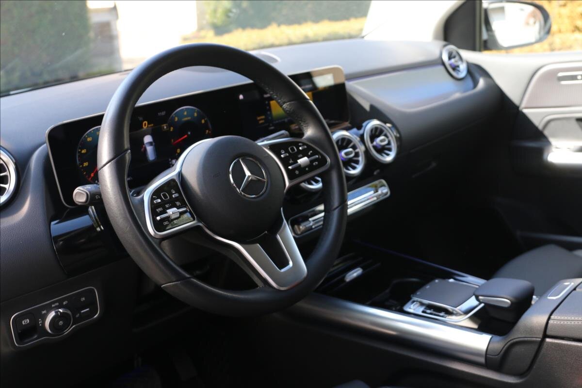 Mercedes-Benz Třídy B Kombi 1,3 l 100 kw