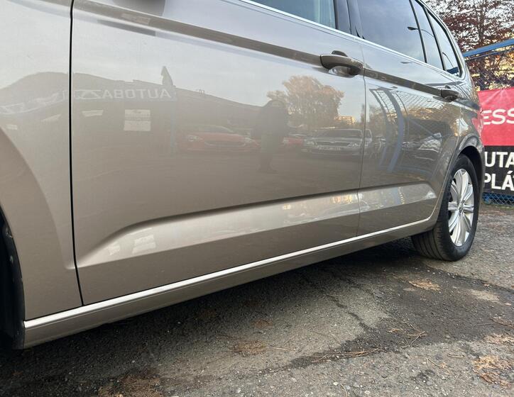 Volkswagen Touran 23