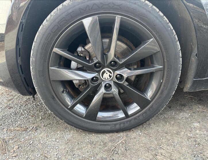 Škoda Octavia Kombi 2,0 l 110 kw