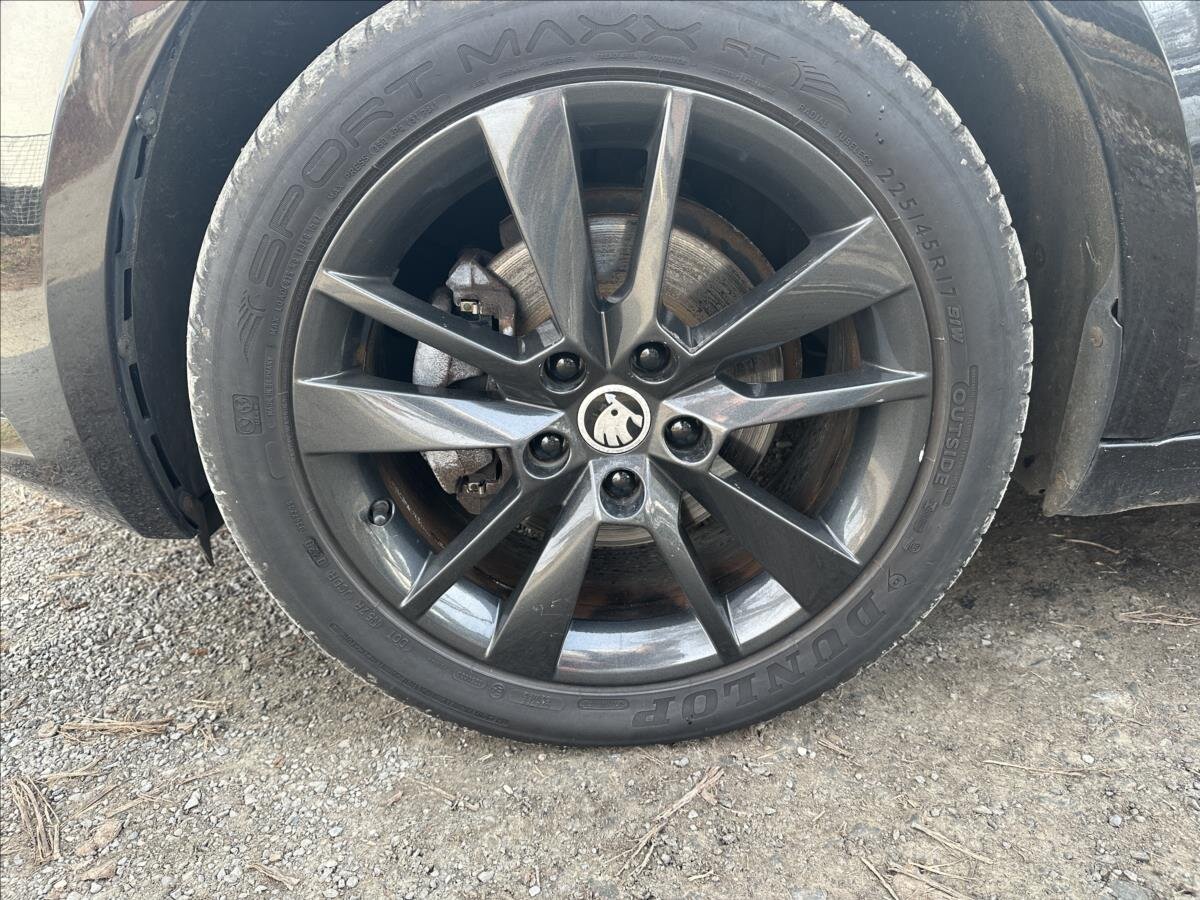 Škoda Octavia Kombi 2,0 l 110 kw