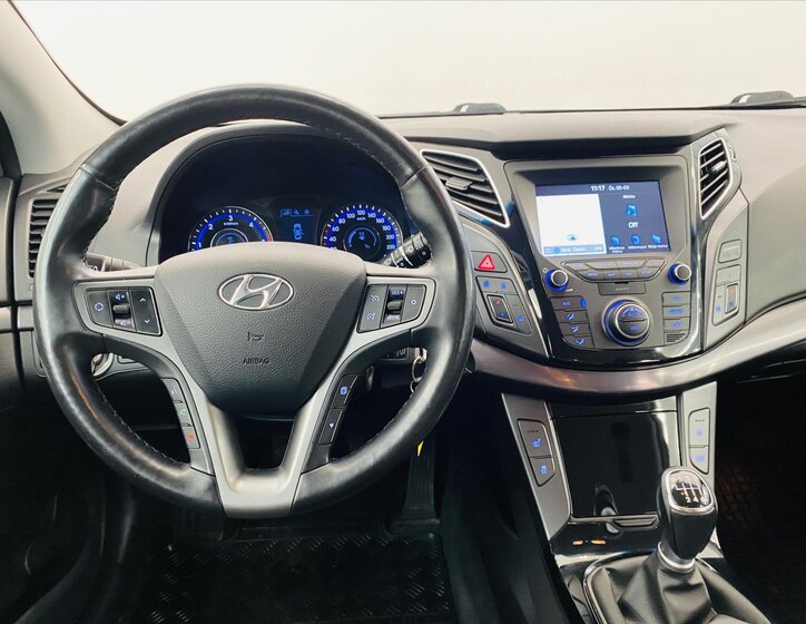 Hyundai i40 Kombi 1,6 l 100 kw