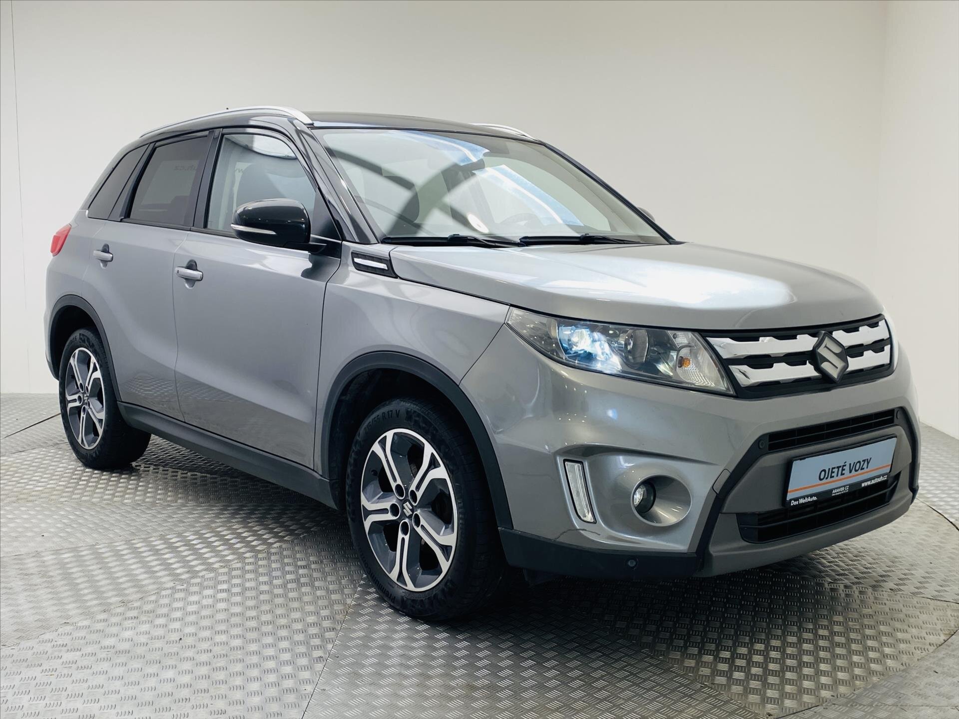 Suzuki Vitara SUV / Terénní 1,6 l 88 kw