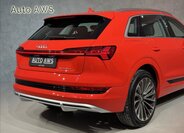 Audi e-tron SUV 0,0 300 kw