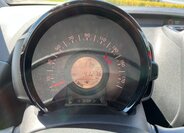 Toyota Aygo Hatchback 998,0 53 kw