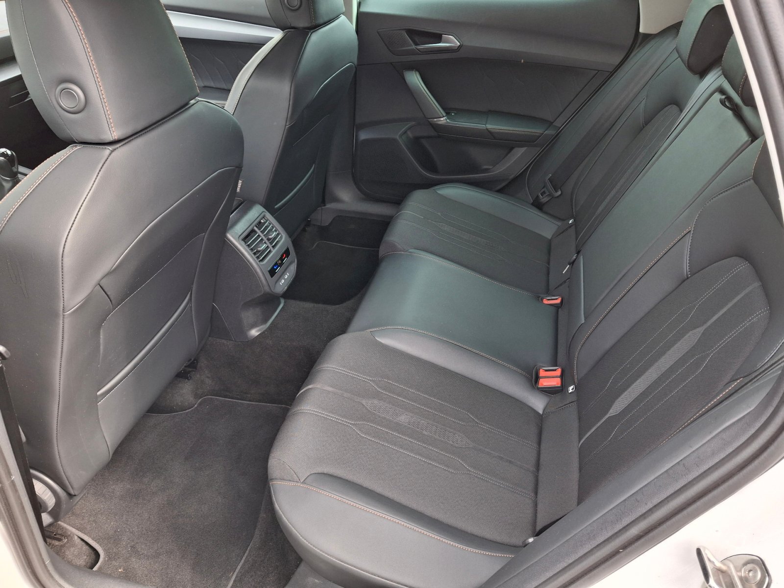 Cupra Formentor SUV / Terénní 1,5 l 110 kw