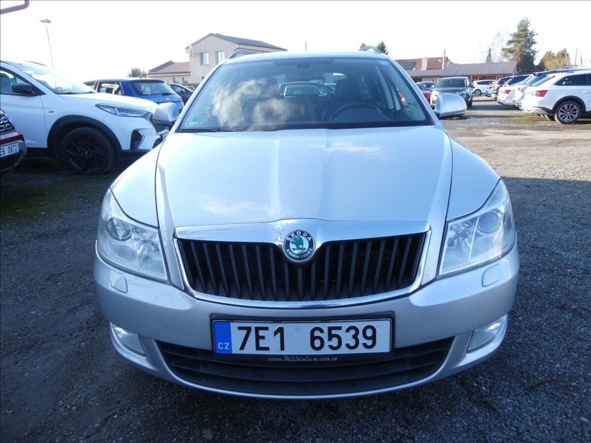 Škoda Octavia Kombi 2,0 l 103 kw