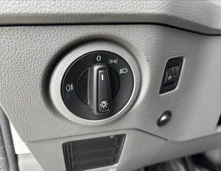 Volkswagen Crafter Skříň 2,0 l 103 kw