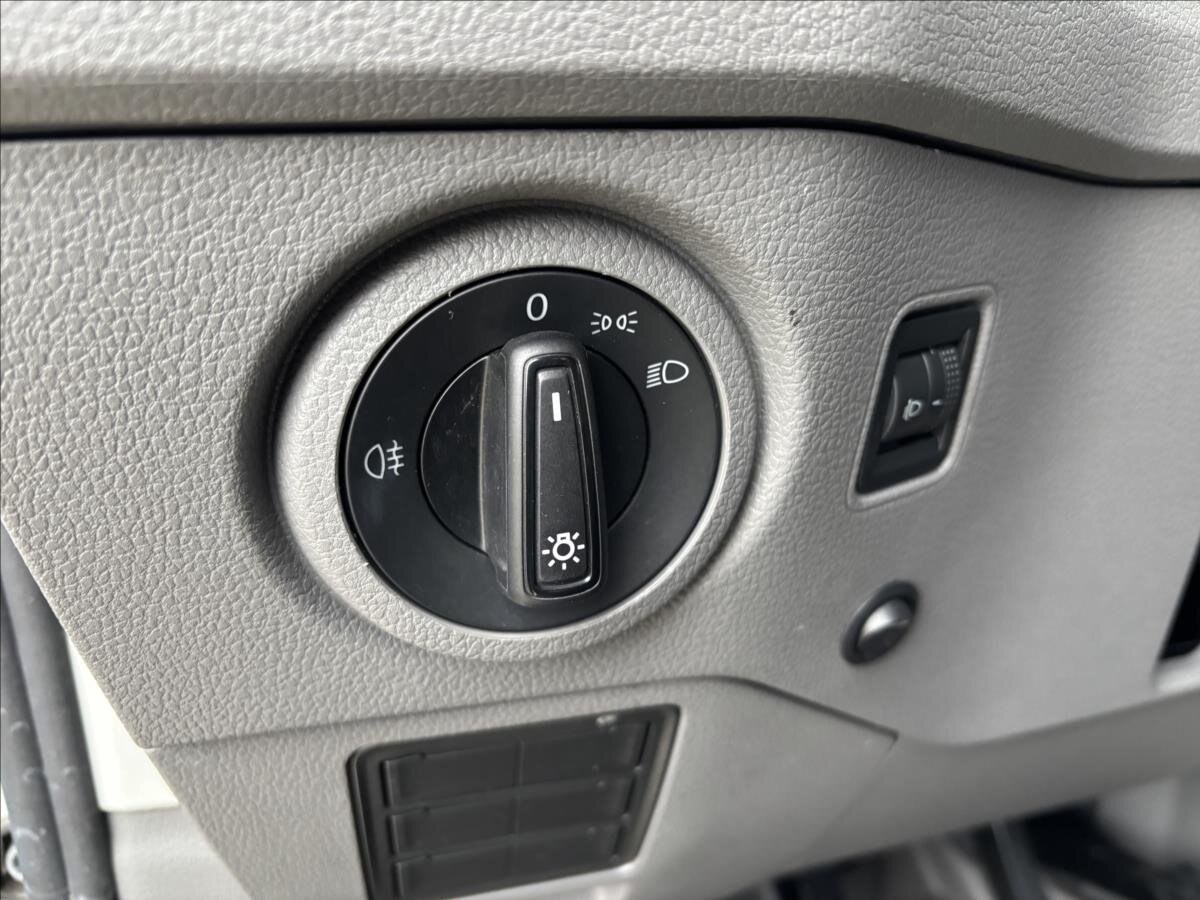 Volkswagen Crafter Skříň 2,0 l 103 kw