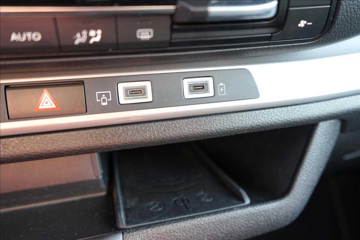 Citroën SpaceTourer MPV 2,0 l 133 kw