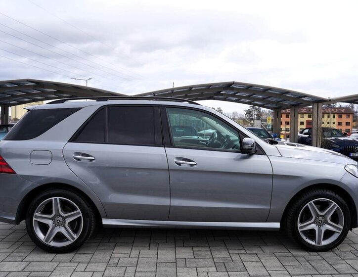 Mercedes-Benz GLE SUV / Terénní 3,0 l 190 kw