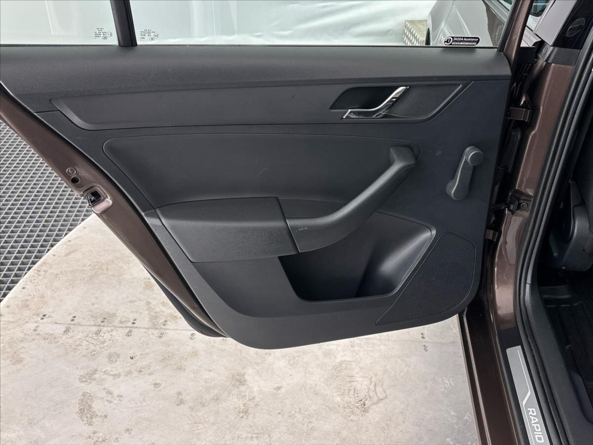 Škoda Rapid Liftback 1,2 l 81 kw