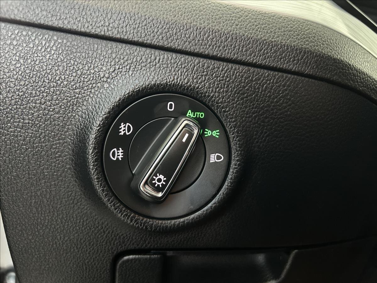 Škoda Superb Sedan 2,0 l 110 kw