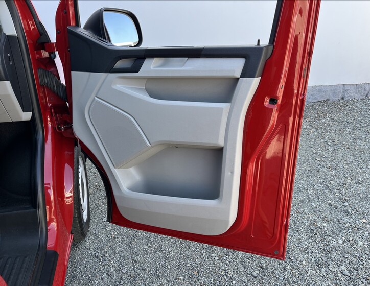 Volkswagen Transporter 33