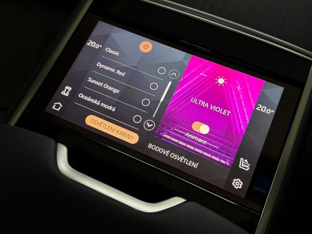 Land Rover Range Rover SUV / Terénní 4,4 l 390 kw