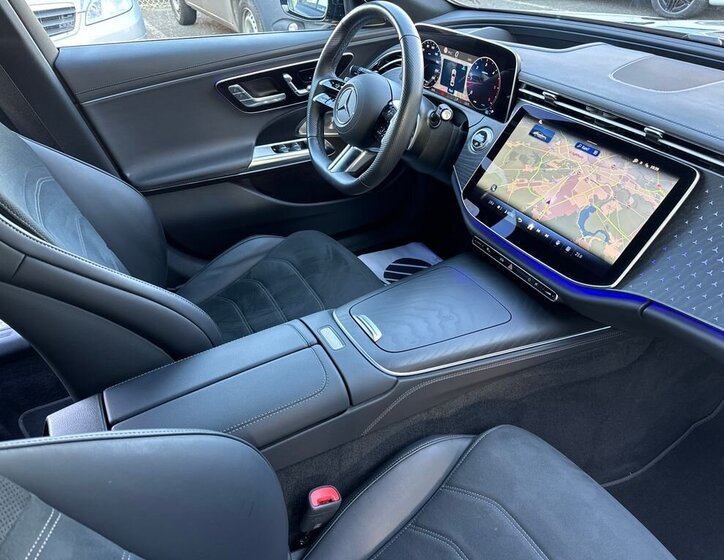 Mercedes-Benz Třídy E 11