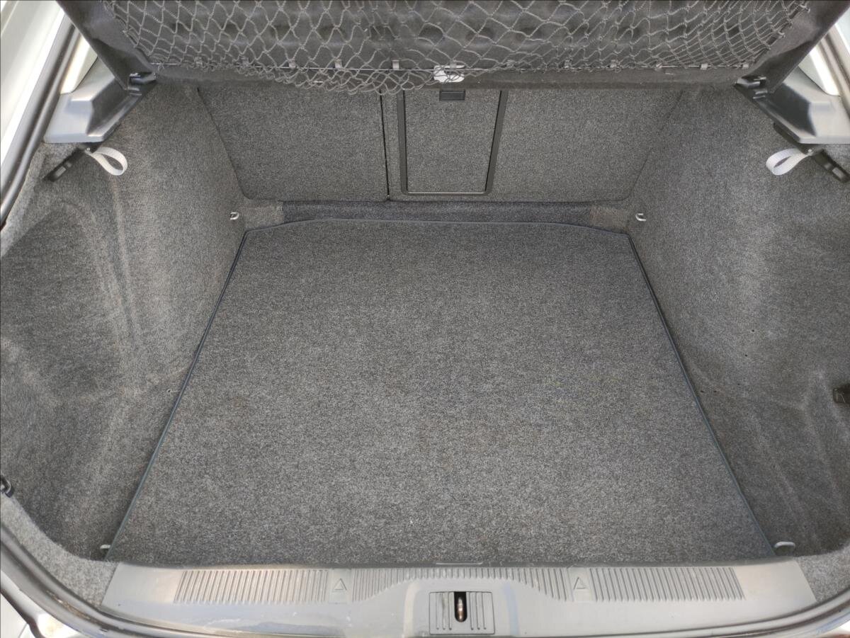 Škoda Octavia Sedan / Limuzína 1,9 l 77 kw