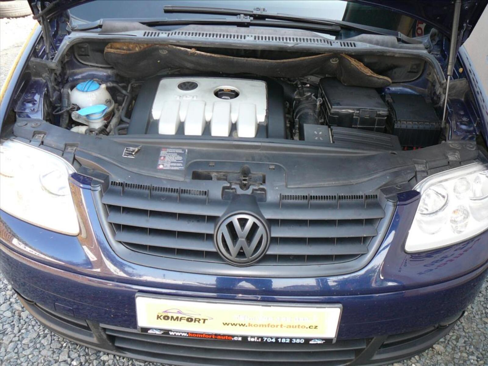 Volkswagen Touran 13