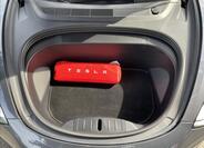 Tesla Model 3 46