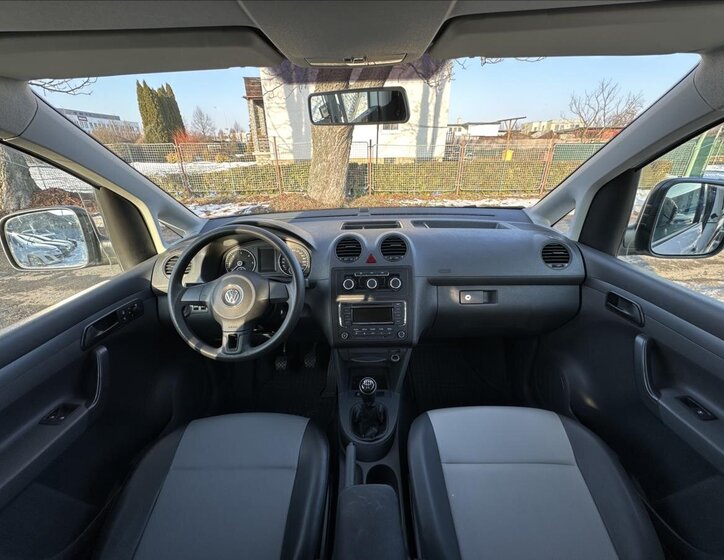 Volkswagen Caddy Kombi 1,6 l 75 kw