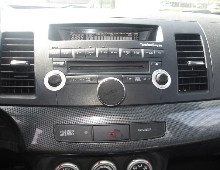 Mitsubishi Lancer Sedan / Limuzína 2,0 l 103 kw