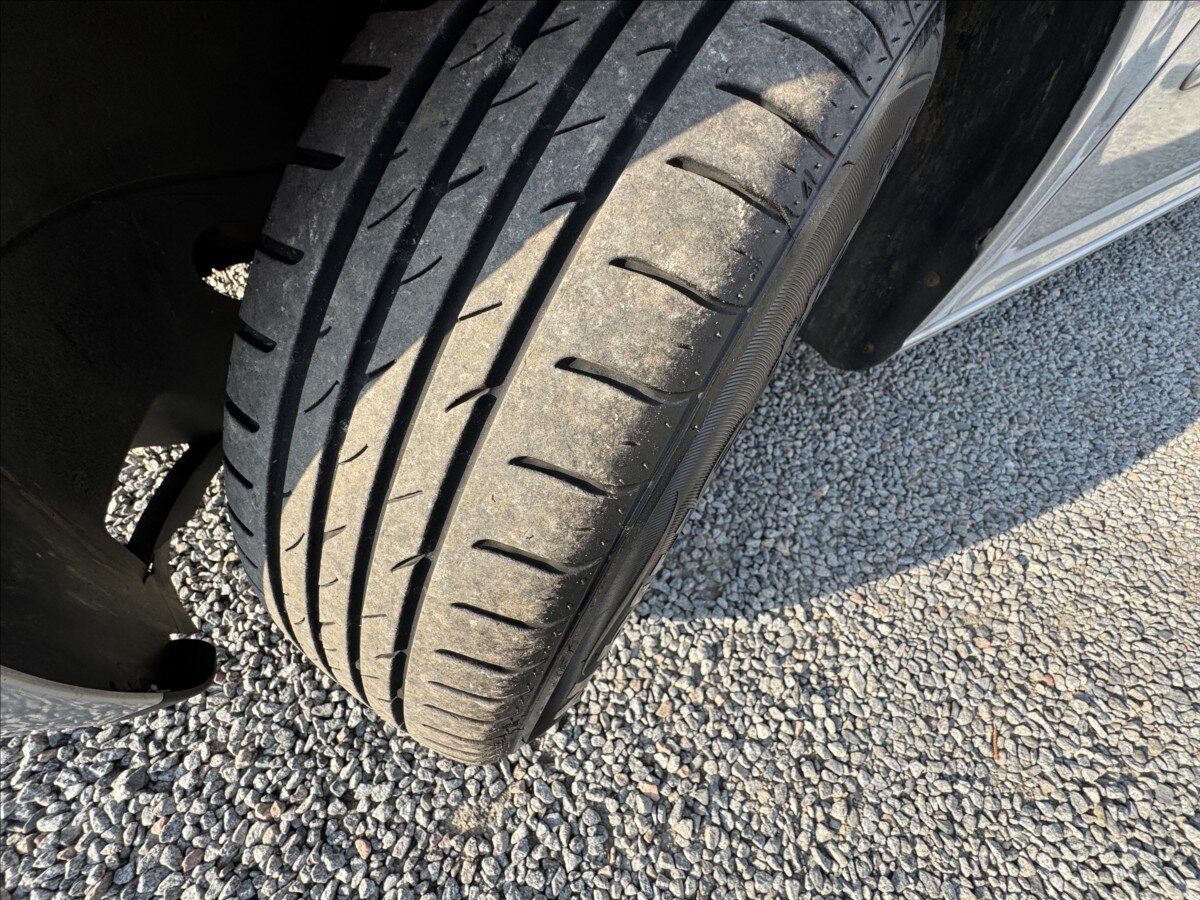 Volkswagen Golf Hatchback 1,6 l 85 kw