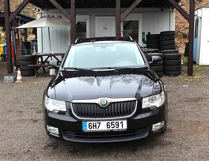 Škoda Superb Kombi 1,8 l 118 kw