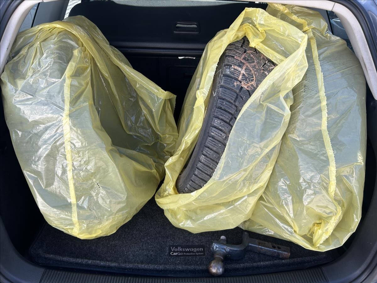 Volkswagen Golf Kombi 2,0 l 103 kw