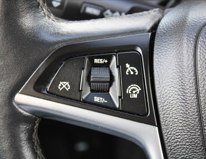 Opel Astra Kombi 2,0 l 121 kw