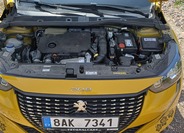 Peugeot 208 5
