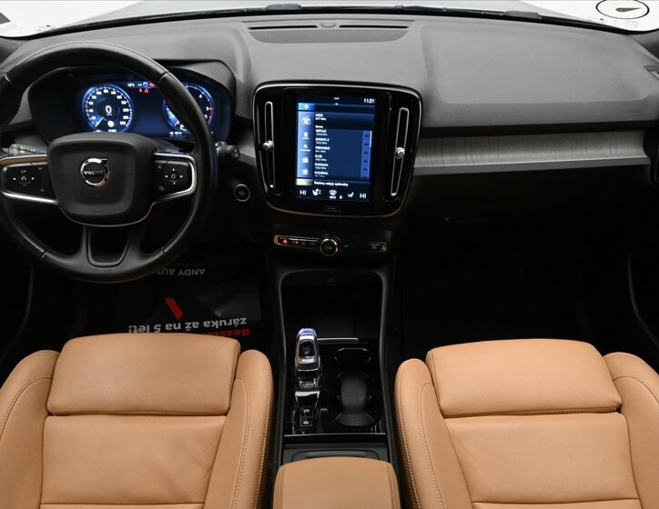 Volvo XC40 SUV 2,0 l 140 kw