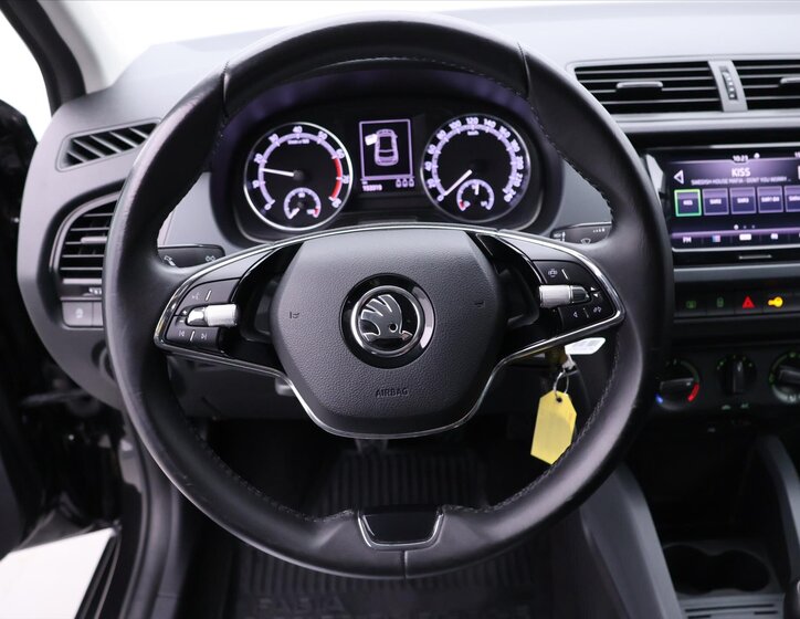 Škoda Fabia Hatchback 999,0 70 kw