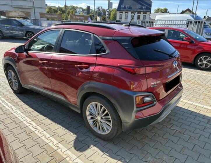 Hyundai Kona 4