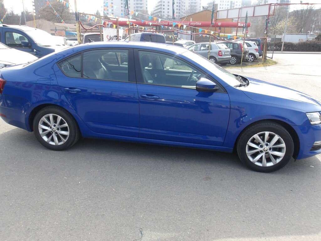 Škoda Octavia Sedan / Limuzína 999,0 85 kw