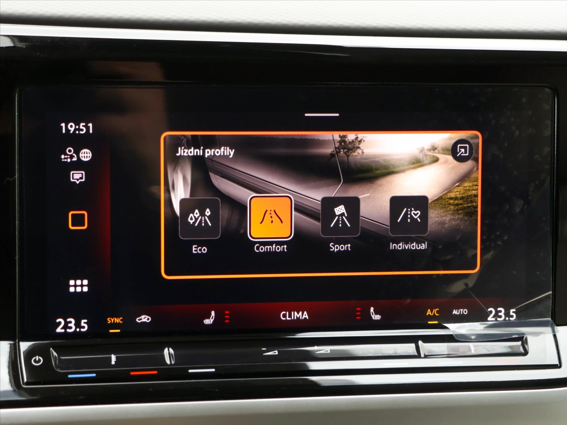 Volkswagen Multivan MPV 2,0 l 110 kw