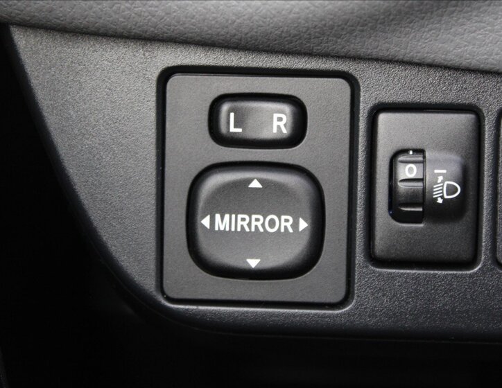 Toyota Yaris Hatchback 1,3 l 73 kw