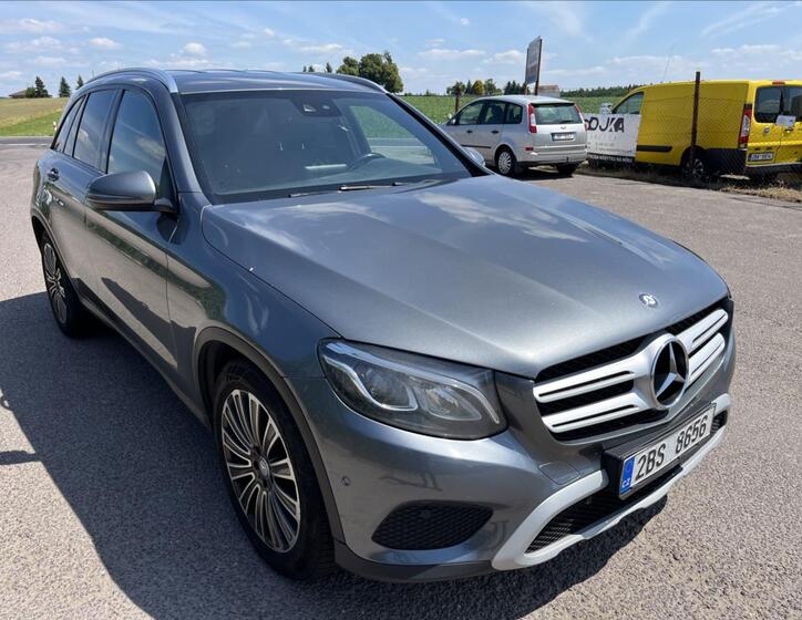 Mercedes-Benz GLC 3