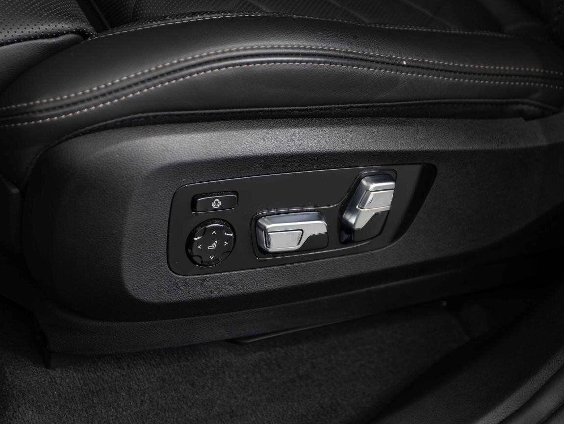 BMW X5 SUV 3,0 l 219 kw