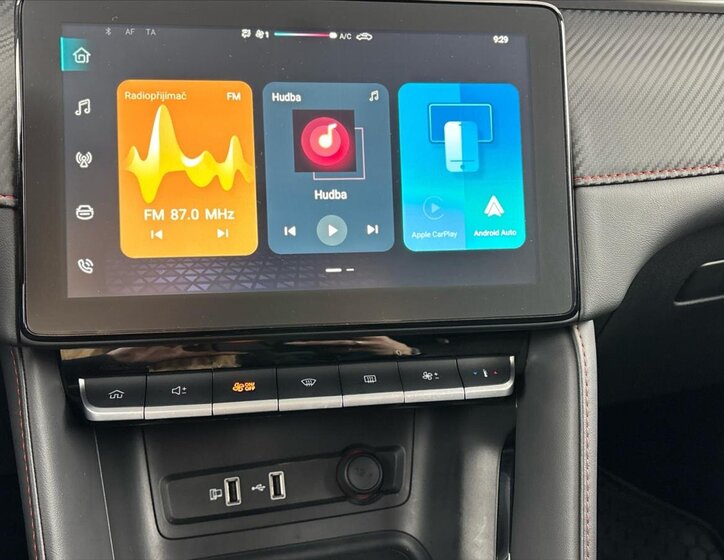 MG ZS SUV / Terénní 1,5 l 78 kw