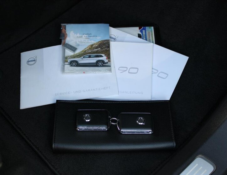 Volvo XC90 SUV / Terénní 2,0 l 165 kw