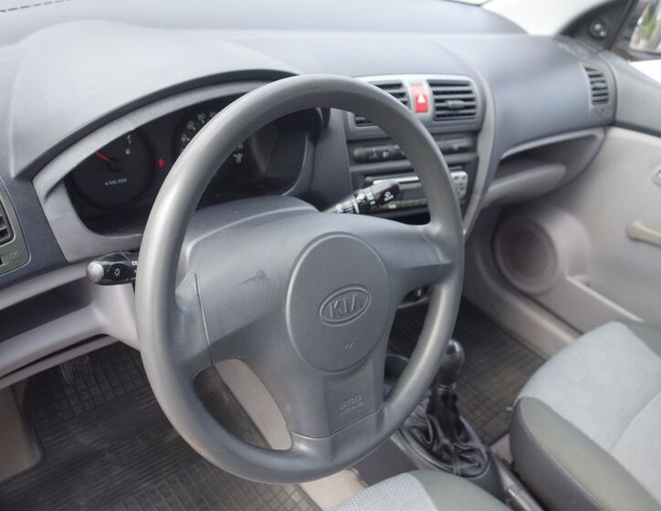 KIA Picanto 17