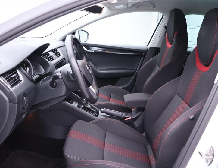 Škoda Octavia Liftback 2,0 l 110 kw