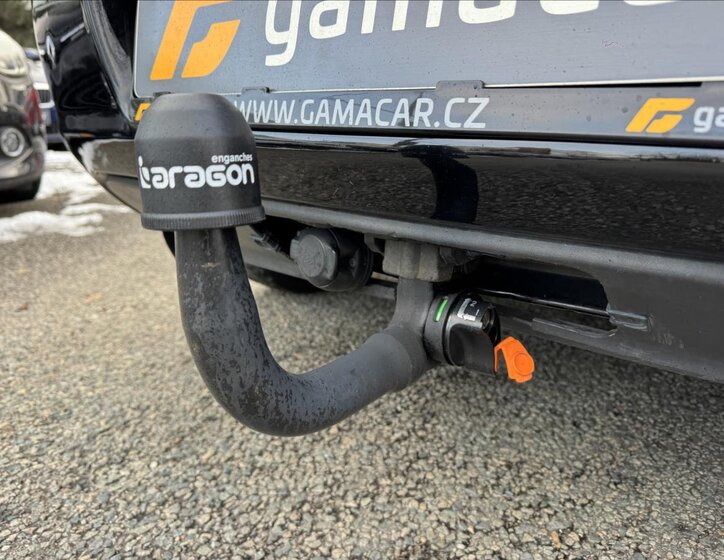 Volkswagen Golf Hatchback 1,6 l 77 kw