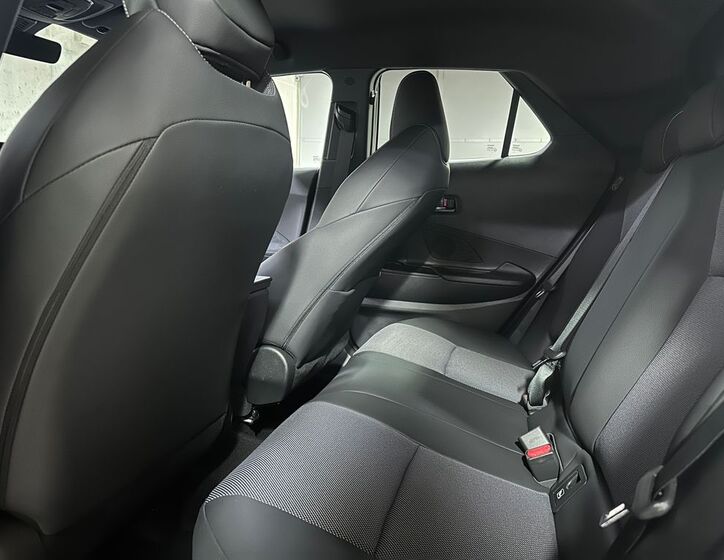 Toyota C-HR Hatchback 1,8 l 90 kw