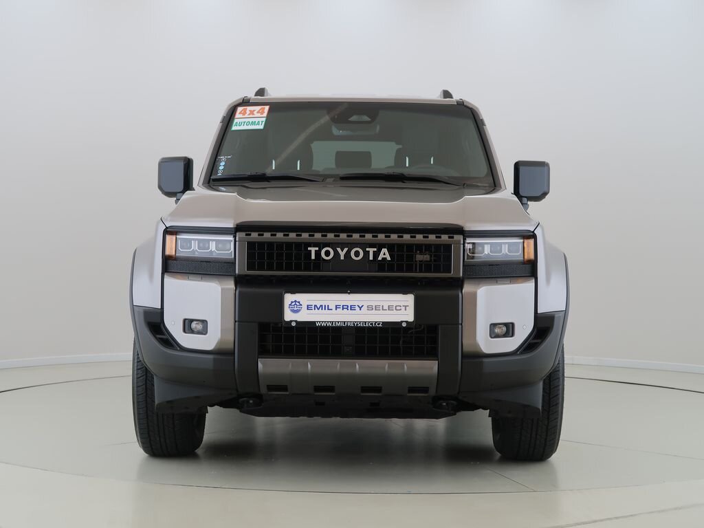 Toyota Land Cruiser SUV / Terénní 2,8 l 151 kw