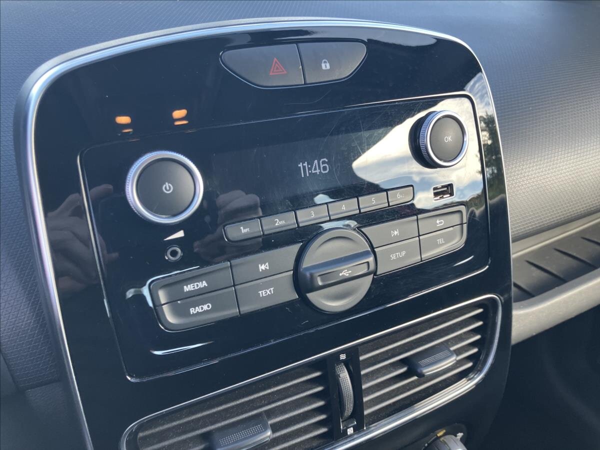 Renault Clio Hatchback 898,0 56 kw